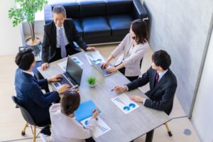 オフィス清掃は外注でどうなる？業務や経営面の変化を解説